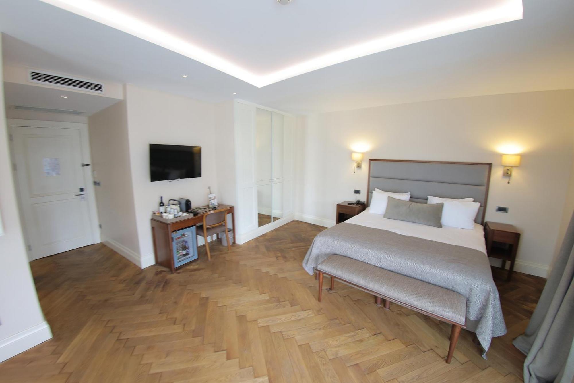 Hotel Morione & Spa Center Истанбул Екстериор снимка