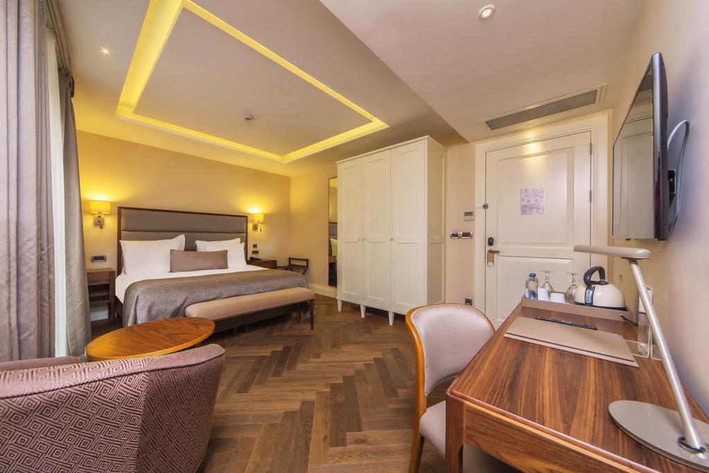 Hotel Morione & Spa Center Истанбул Екстериор снимка